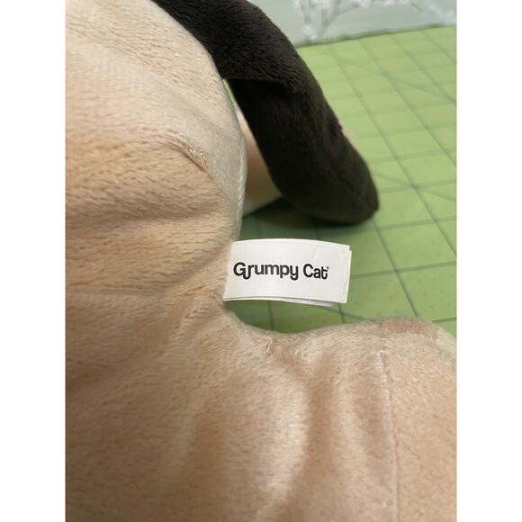 Toy Factory 10” Grumpy Cat Laying Stuffed Animal Plush - Picture 7 of 12